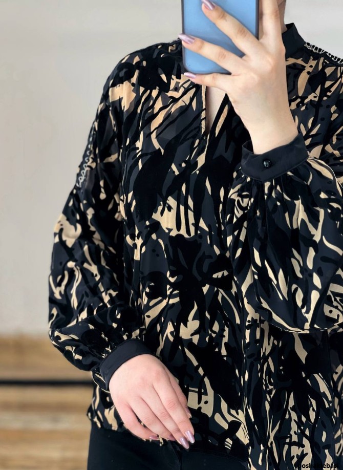 مدل بلوز زنانه مخمل گلدار