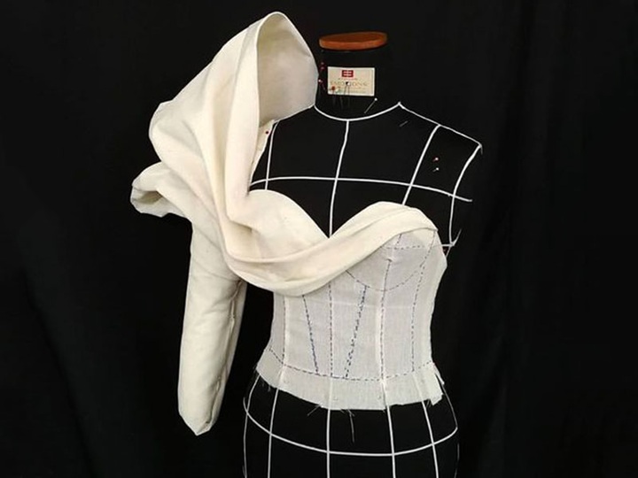 متد خیاطی فرانسوی: راهنمای کامل مولاژ، تکنیک‌های کوتور و دوخت بدون نقص