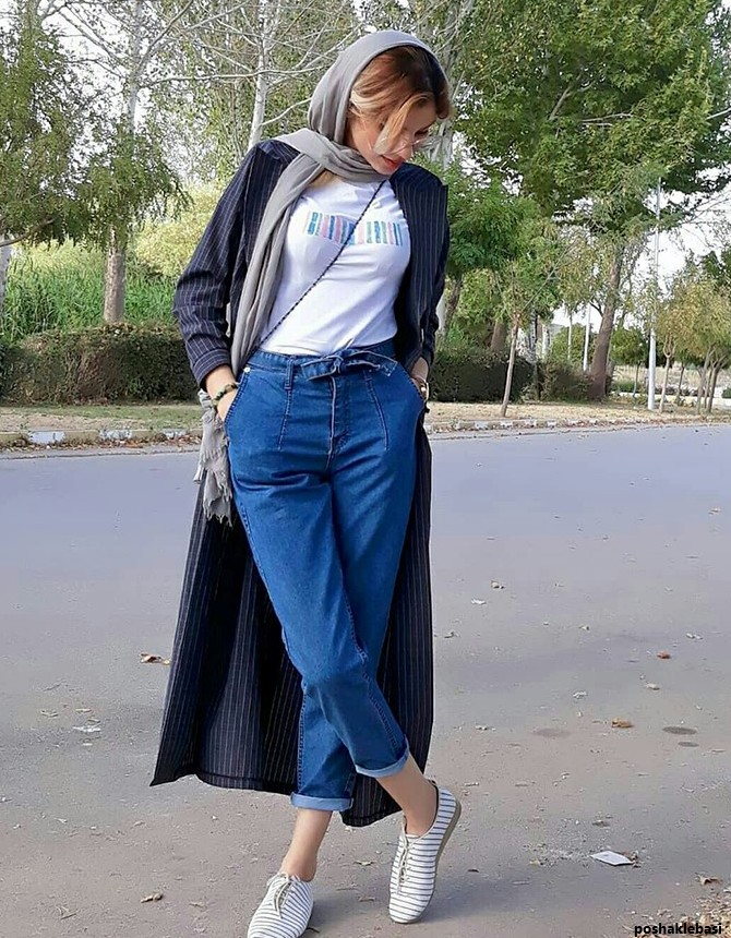 مدل شلوار پارچه ای زنانه راسته با مانتو